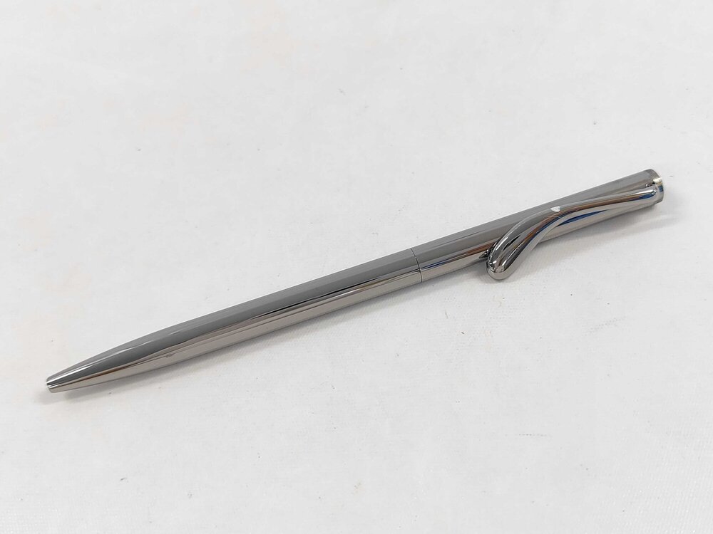 Tiffany & Co. Elsa Peretti Sterling Silver Teardrop Retractable Ballpoint Pen